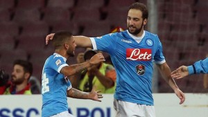 Marek Hamsik of Napoli competes for the ball with Stefano Mauri of Lazio during the Serie A match between SSC Napoli and SS Lazio  at Stadio San Paolo on September 20, 2015 in Naples, Italy.
