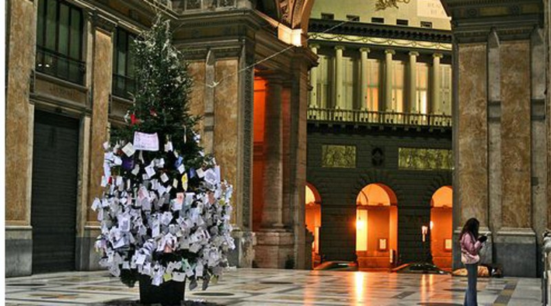 albero-natale-napoli-2