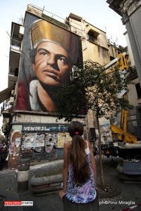 Murales dedicato a San Gennaro dall'artista urbano Jorit a Forcella (Napoli 18/9/2015)