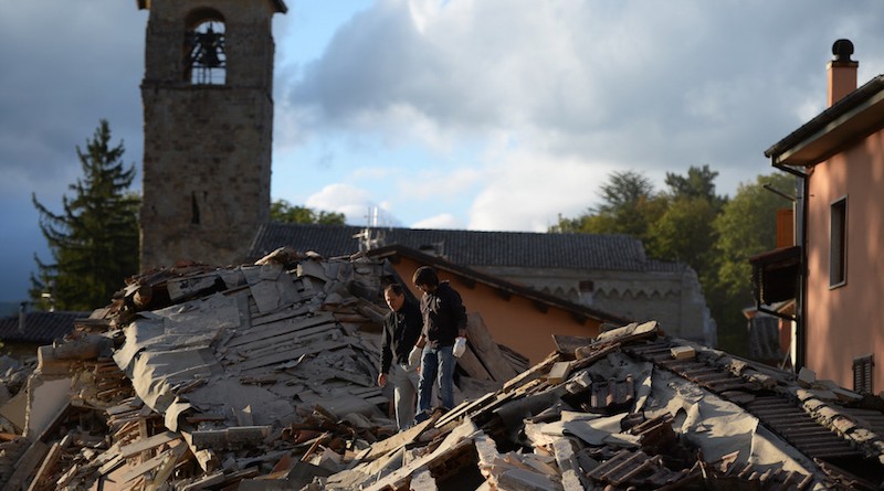 Una casa ridotta in macerie dal terremoto ad Amatrice, 24 agosto 2016
(FILIPPO MONTEFORTE/AFP/Getty Images)