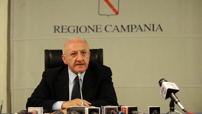 De-Luca-Conferenza-Stampa-Regione-Campania-660x375